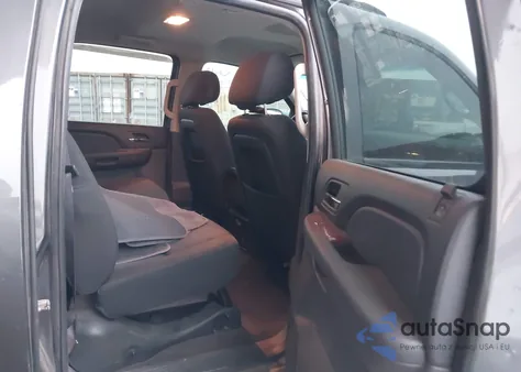 2011 Chevrolet Avalanche 1500 Ls from USA, damaged, VIN 3GNMCEE02BG154570